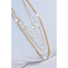 Trend Çiçek ve İnci Tasarımlı Çoklu Zincir Kolye Trend Çiçek ve İnci Tasarımlı Çoklu Zincir Kolye