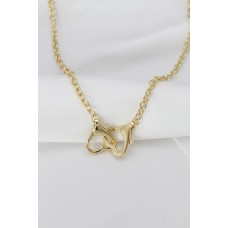 Gold Renk Geçirmeli Kalp Tasarımlı Zincir Kolye Gold Renk Geçirmeli Kalp Tasarımlı Zincir Kolye