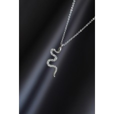 Silver Renk Metal Zirkon Taşlı Yılan Kolye Silver Renk Metal Zirkon Taşlı Yılan Kolye