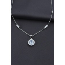 Çelik Silver Renk Kristal Taşlı Oval Tasarımlı Kadın Kolye Çelik Silver Renk Kristal Taşlı Oval Tasarımlı Kadın Kolye