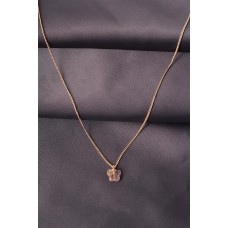Gold Renk Metal Zirkon Taşlı Pembe Minimal Kelebek Detaylı Kadın Kolye Gold Renk Metal Zirkon Taşlı Pembe Minimal Kelebek Detaylı Kadın Kolye