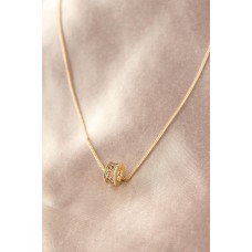 Gold Renk Metal Zirkon Taş Oval Cartier Tasarımlı Kadın Kolye Gold Renk Metal Zirkon Taş Oval Cartier Tasarımlı Kadın Kolye