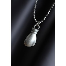 Boks Eldiveni Gümüş Renk Zincirli Erkek Kolye Boks Eldiveni Gümüş Renk Zincirli Erkek Kolye