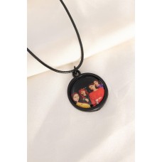 Siyah İpli K-Pop Kolye Siyah İpli K-Pop Kolye