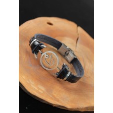 Silver Renk Elif Vav Çelik Aksesuarlı Siyah Deri Erkek Bileklik Silver Renk Elif Vav Çelik Aksesuarlı Siyah Deri Erkek Bileklik